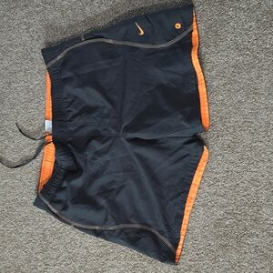 Mens Nike shorts size XL